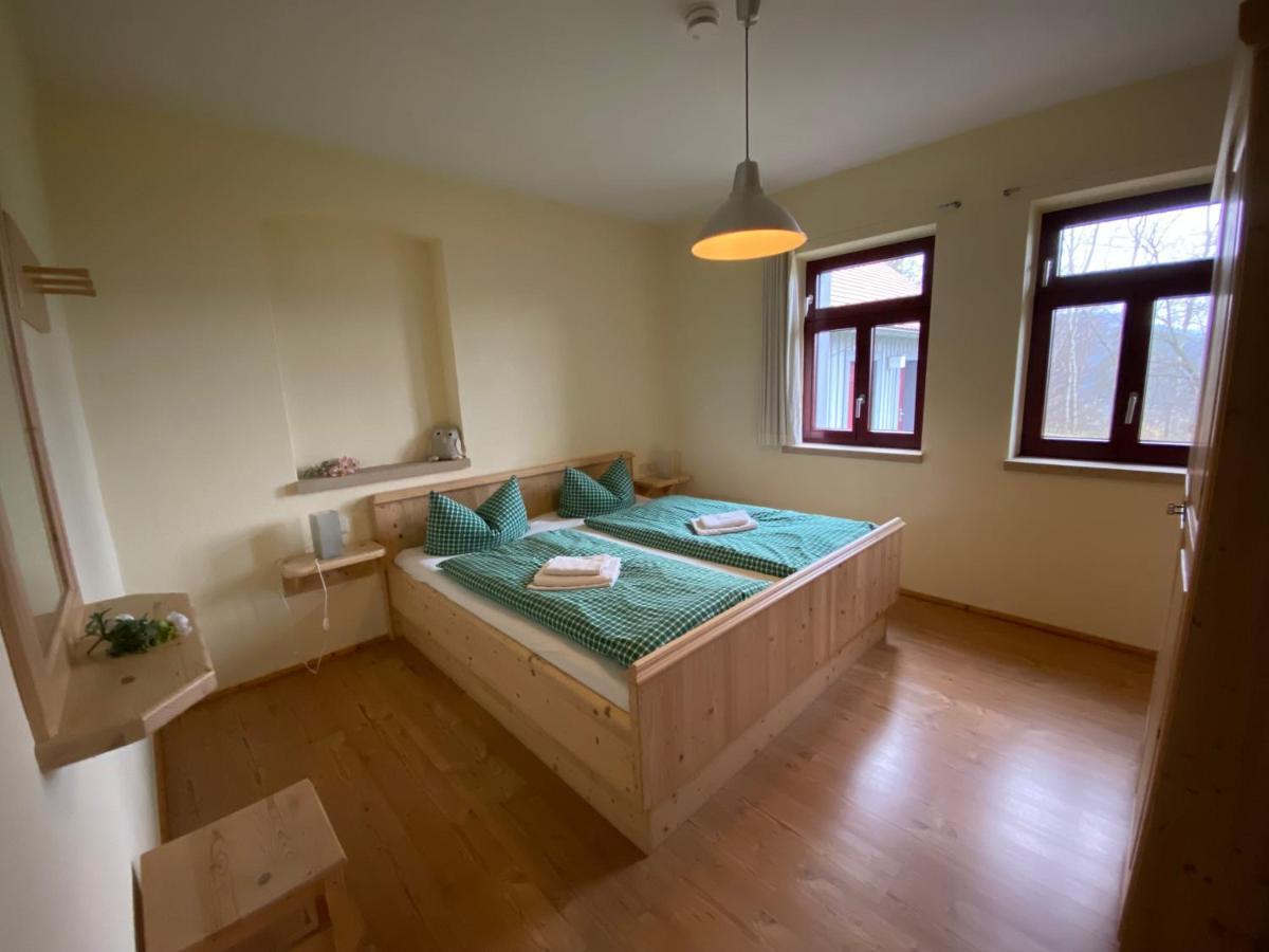 Waldhaus Am Lilienstein Apartment Konigstein an der Elbe Bagian luar foto